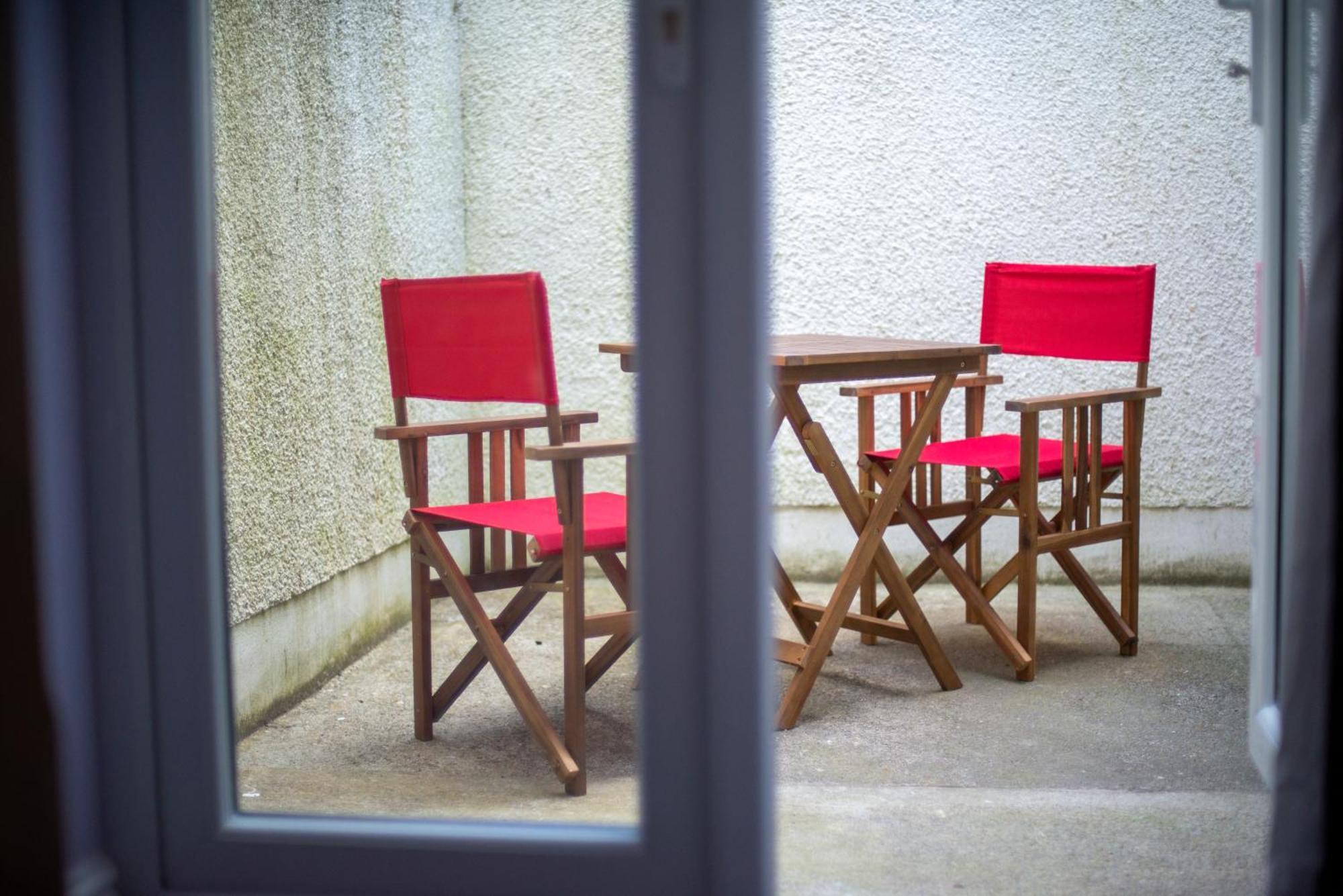 Tenby Town Centre Romantic Retreat Apartment For 2 Exterior foto
